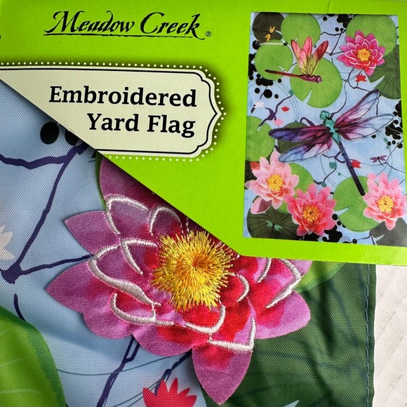 Meadow Creek Embroidered Yard Flag Dragonfly Floral Flowers Garden Decor 11.5x18 - Picture 3 of 5
